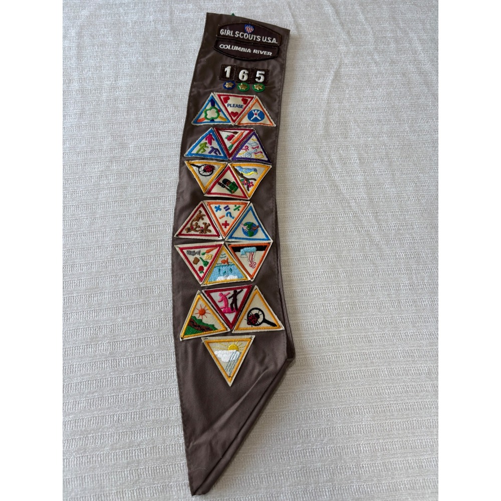 Vintage Girl Scouts USA Junior Sash Columbia River Troop 165 Patches 1989-1991